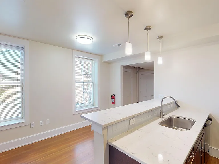 105 Peete St — Photo 15