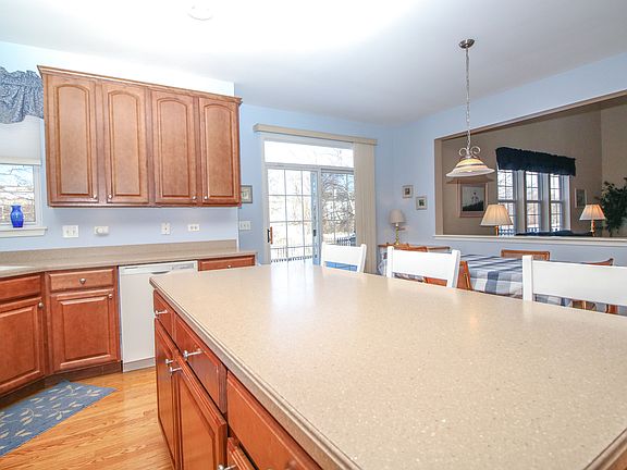 5th image of 18808 W Highfield Dr W