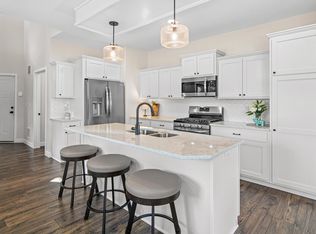 1559 76th St W, Inver Grove Heights, MN 55076