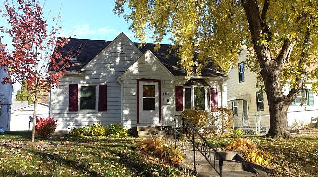 1st image of 3439 Lincoln St NE