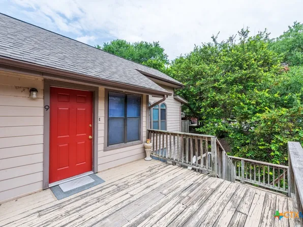 402 Fredericksburg St #9, San Marcos, TX 78666