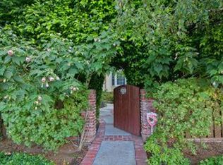 15050 Greenleaf St, Sherman Oaks, CA 91403