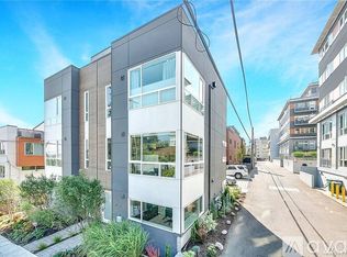 4113 Sw. Oregon St., Seattle, WA 98116