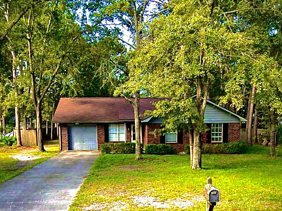 1st image of 34 Kevin Rd