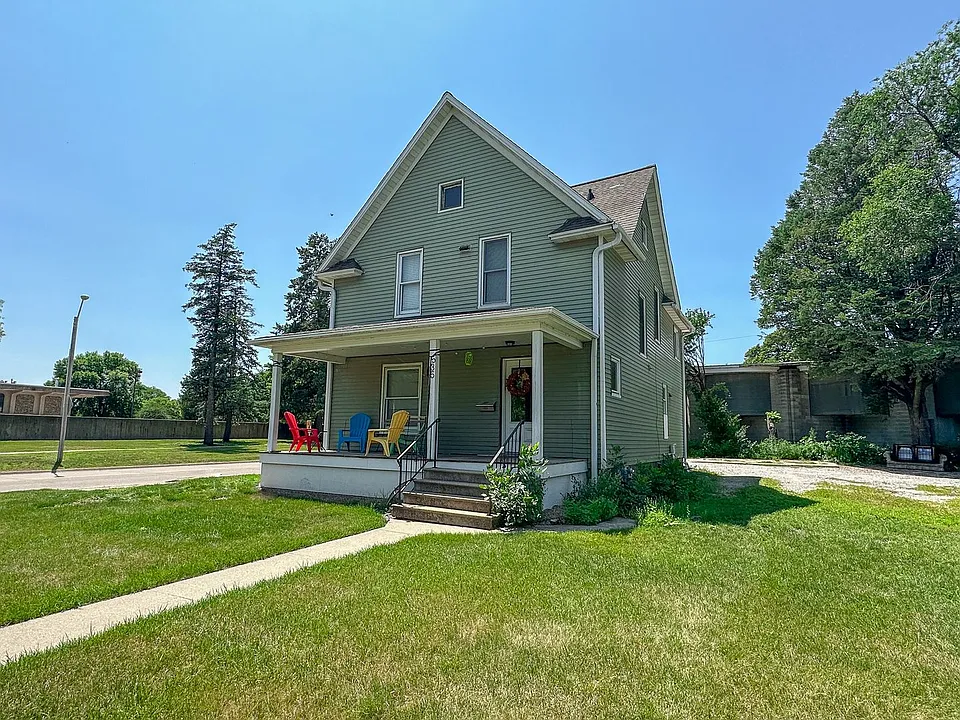 535 Welch Ave