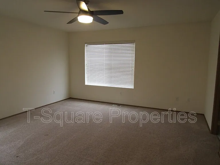 20425 Corbridge Rd SE — Photo 12