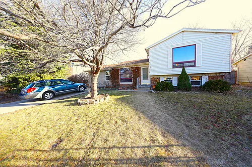 218 Summit Cir Photo 1