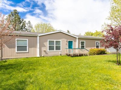 4994 Golding St, Roseburg, OR, 97471