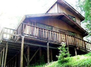 221 Back Rd, La Honda, CA 94020