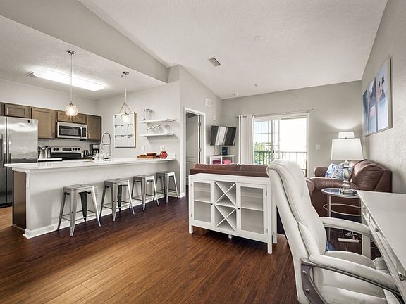 2nd image of 4974 Key Lime Dr