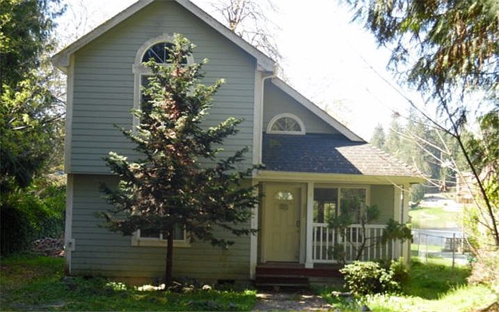 1st image of 32216 Benbow Dr E