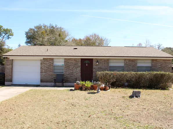 1563 Pawnee St, Orange Park, FL 32065