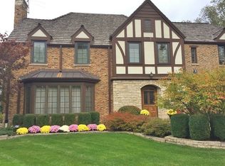 1024 Golfview Rd, Glenview, IL 60025