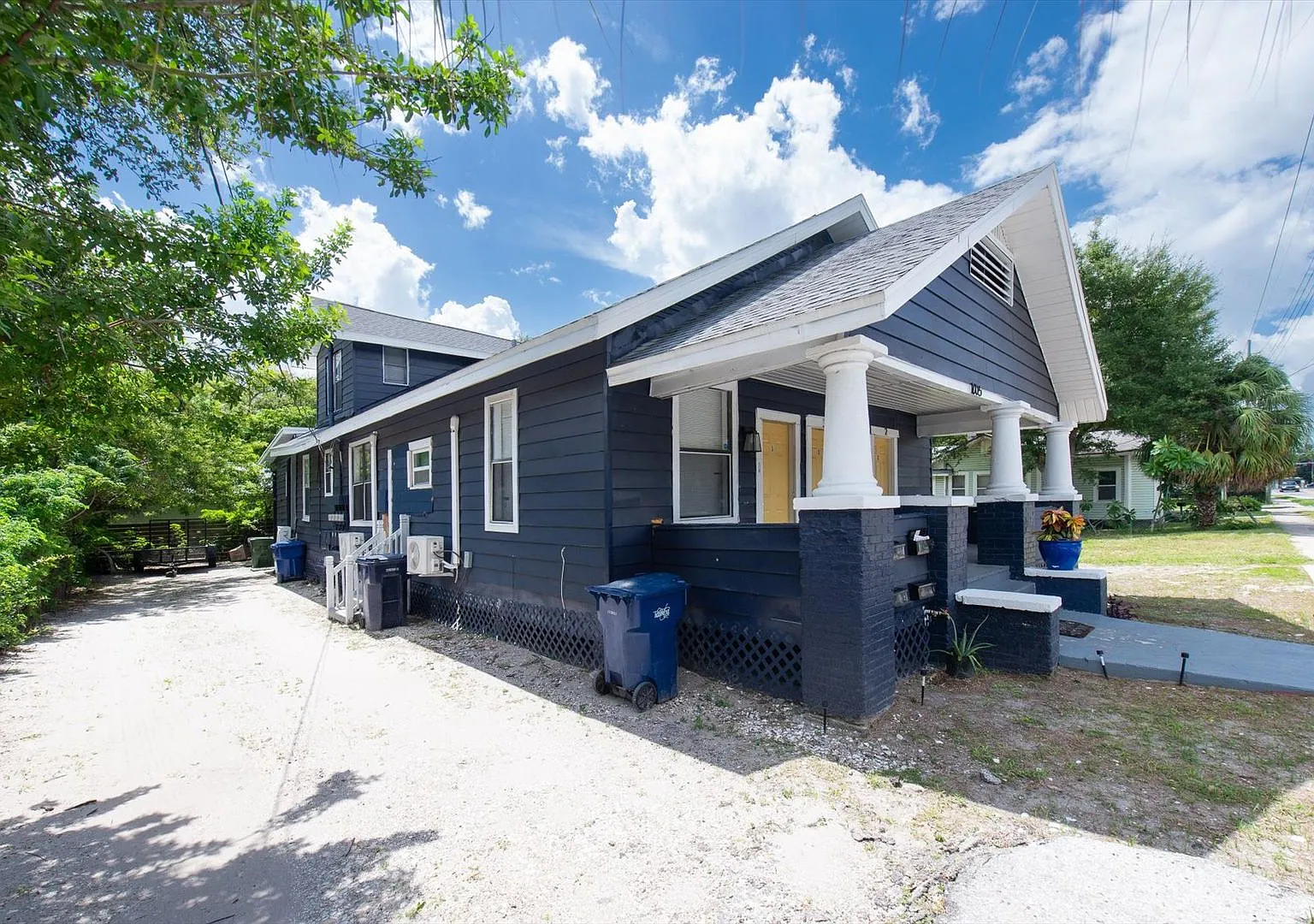 1005 E Lake Ave — Photo 4