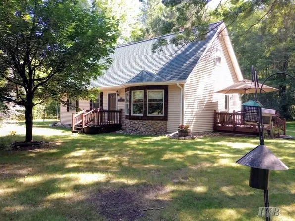 5320 Joy Rd, Gladwin, MI 48624
