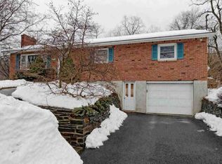 682 Barhydt Rd, Glenville, NY 12302