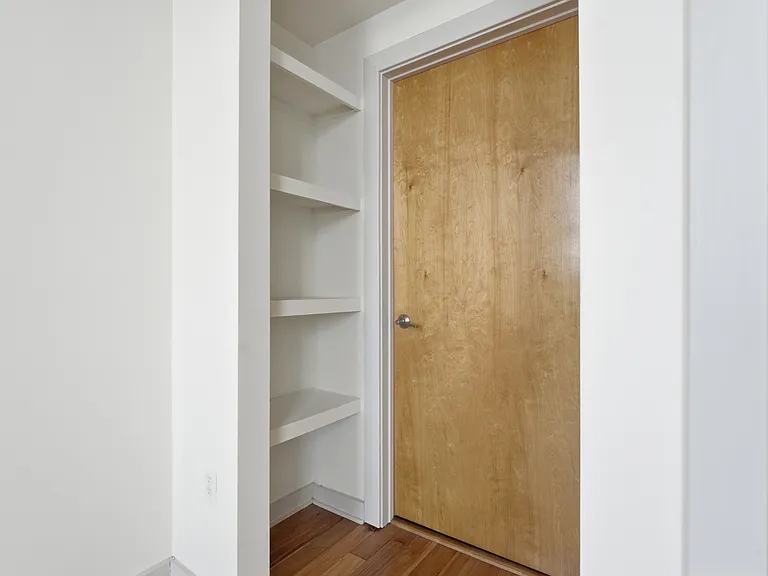 601 Stockton St #203 — Photo 6
