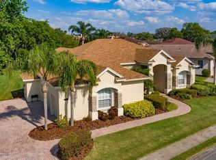 584 Whisper Woods Dr, Lakeland, FL 33813