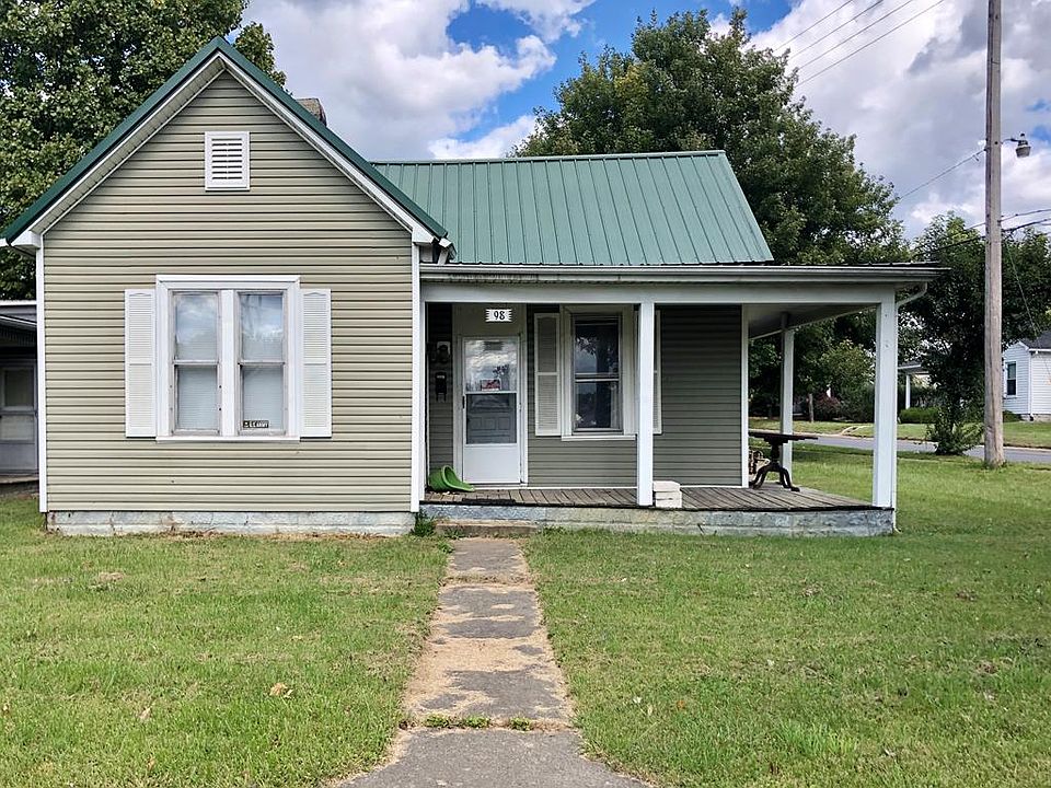 1st image of 98 Wood Ave