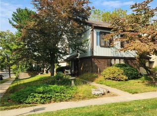 1702 Platt Ct, Allentown, PA 18104