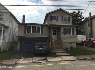 24 North St, Plymouth, PA 18651