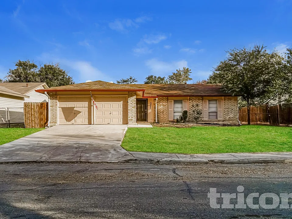 5223 Tom Stafford Dr