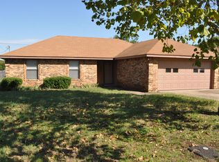 1500 Stiles Ct, Midlothian, TX 76065