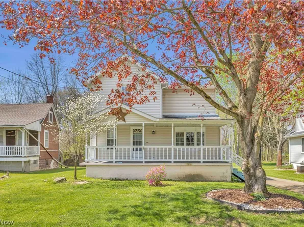 2140 Gardenland Ave, Niles, OH 44446