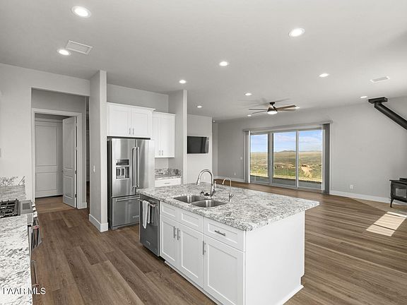 2nd image of 15690 E Orchard View Rd