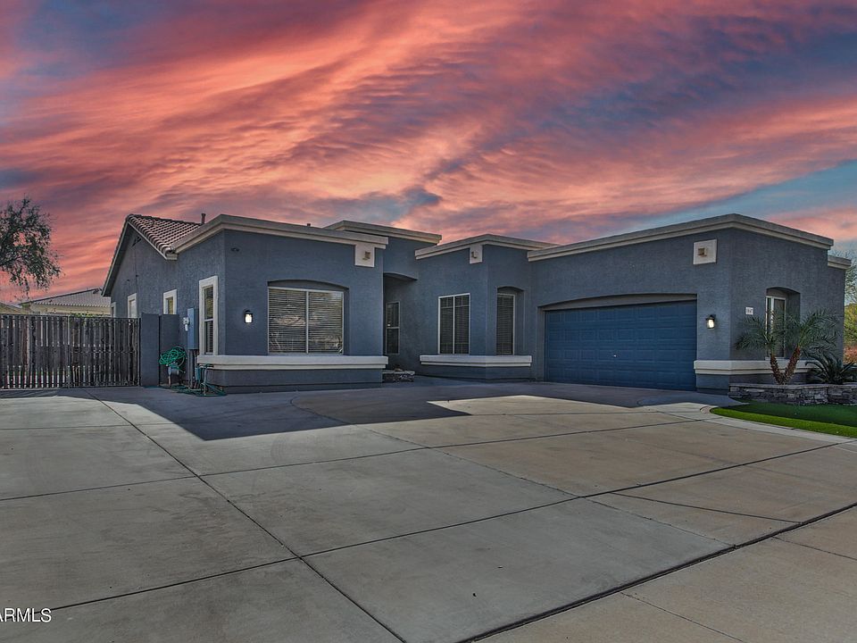 1st image of 1847 E Carob Dr