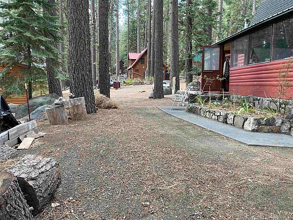2nd image of 10061 Blue Jay Ln
