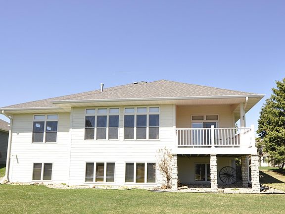 2nd image of 4063 Autumn Lake Ct SW