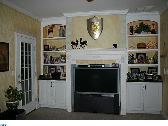 5th image of 81 Honeyflower Dr