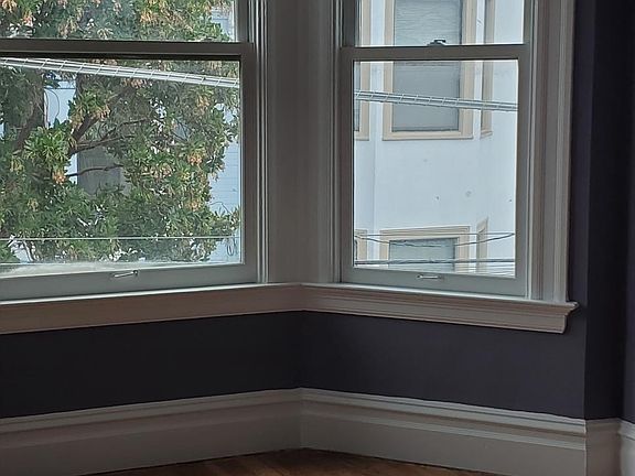 3rd image of 275 San Carlos St