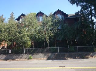 5714D 15th Ave NE, Seattle, WA 98105