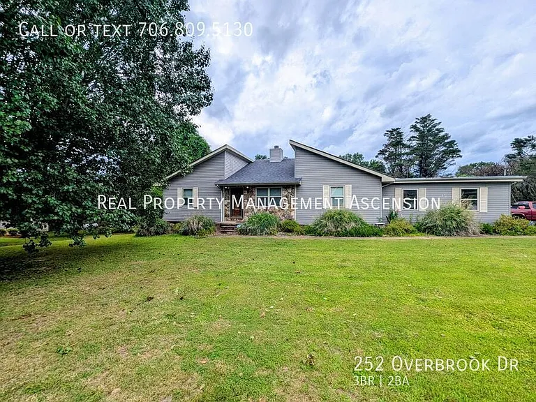 252 Overbrook Dr — Photo 2