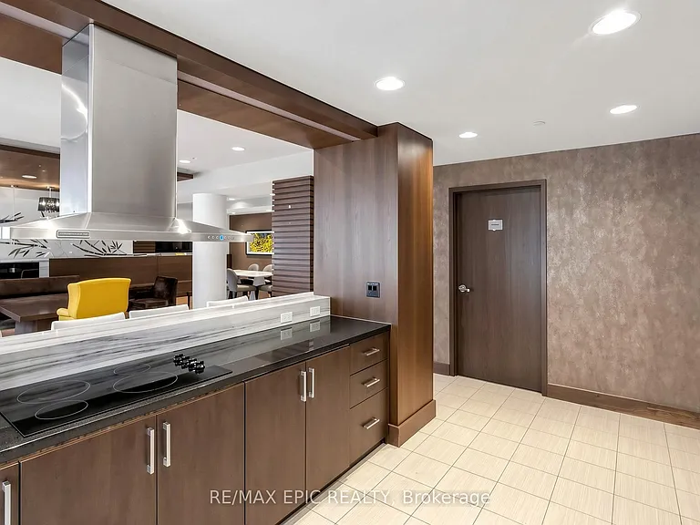 23 Sheppard Ave E #505 — Photo 39