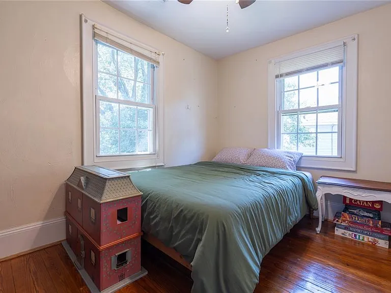 1519 Mathews Ter — Photo 11