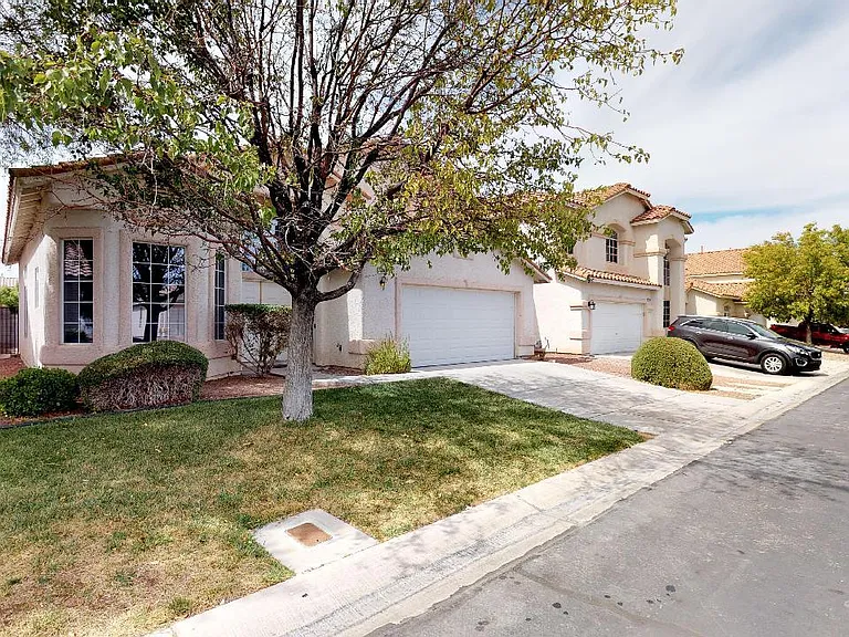 10005 Mystic Dance St — Photo 2