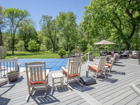 58 Elizabeth St, Bernards Twp., NJ 07920