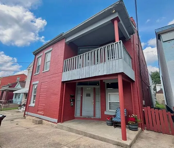1021 Columbia St #3 — Photo 1