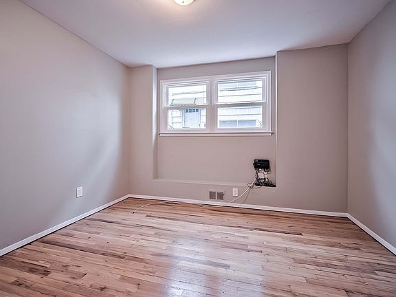 5th image of 1566 216th St #1