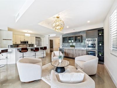 217 Hendricks Isle #201, Fort Lauderdale, FL, 33301