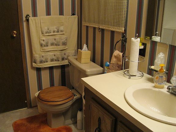 3rd image of 900 N Idaho St Unit 309