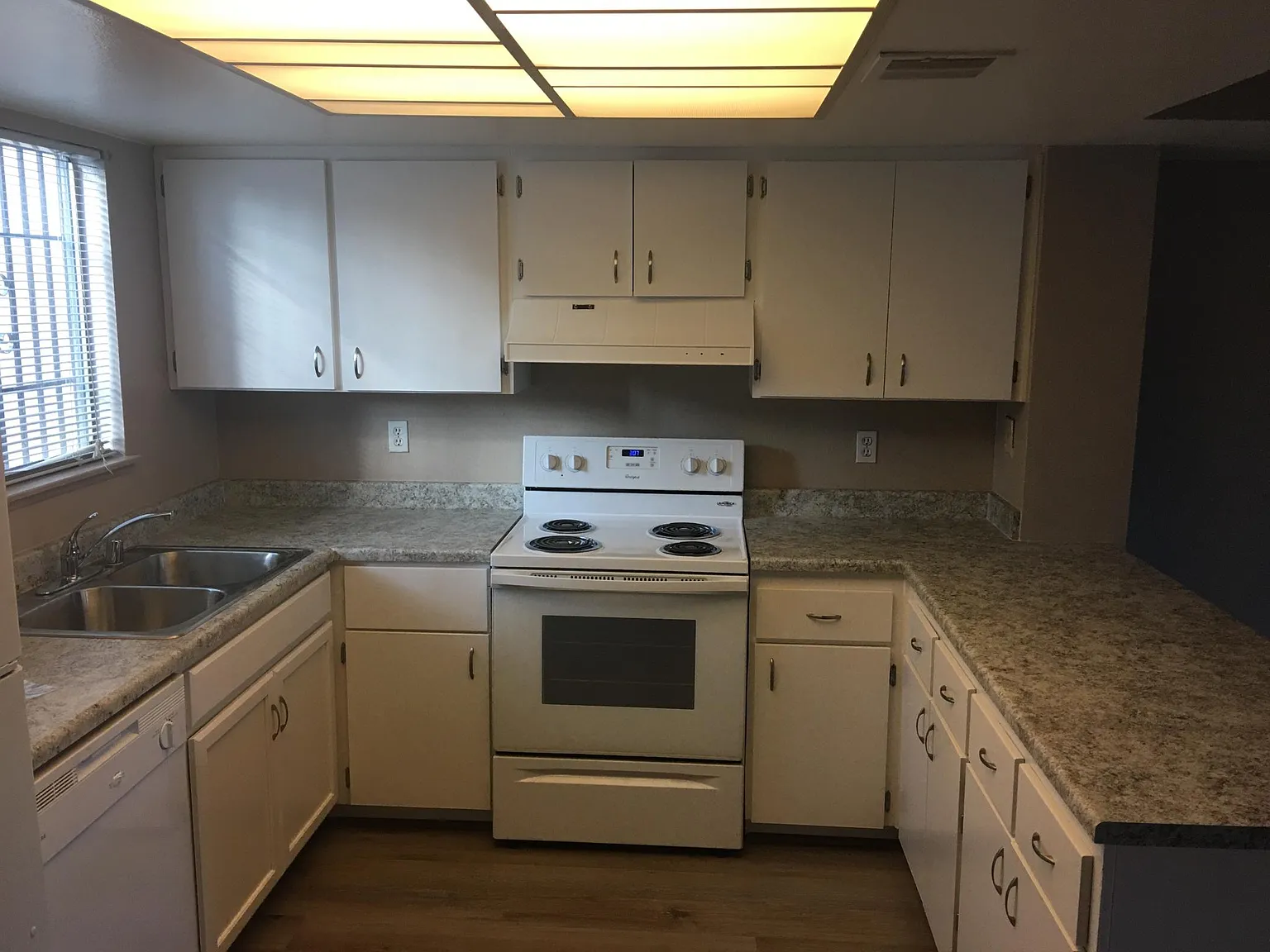 5628 W Lake Mead Blvd — Photo 3