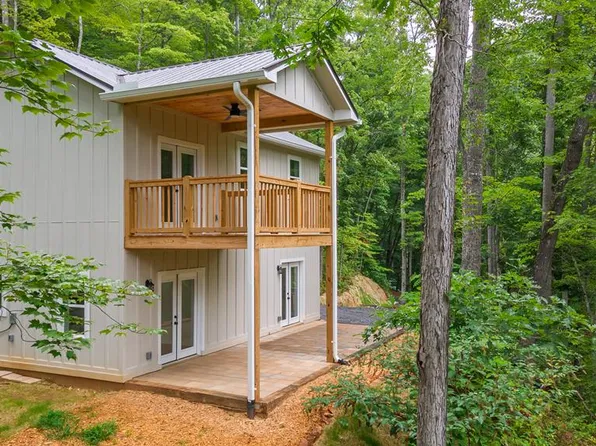 78 Whipporwill Ln, Franklin, NC 28734