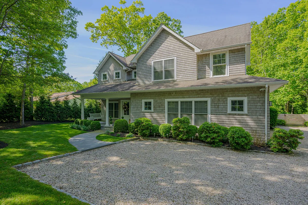 Building Photo - 147 Warfield Way