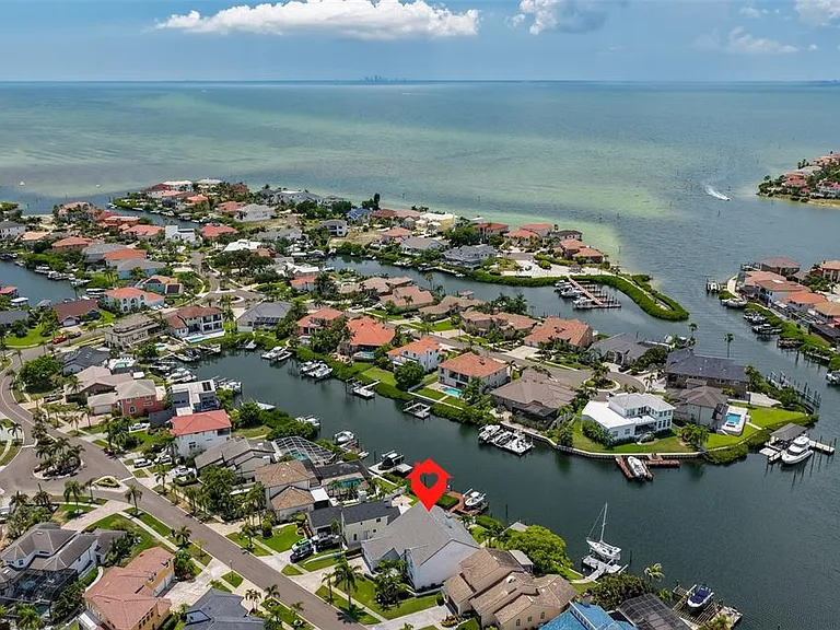 929 Symphony Isles Blvd — Photo 3
