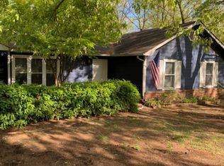 61 Luster St, Batesville, AR 72501