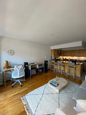 Rented by Nolita Group | media 12